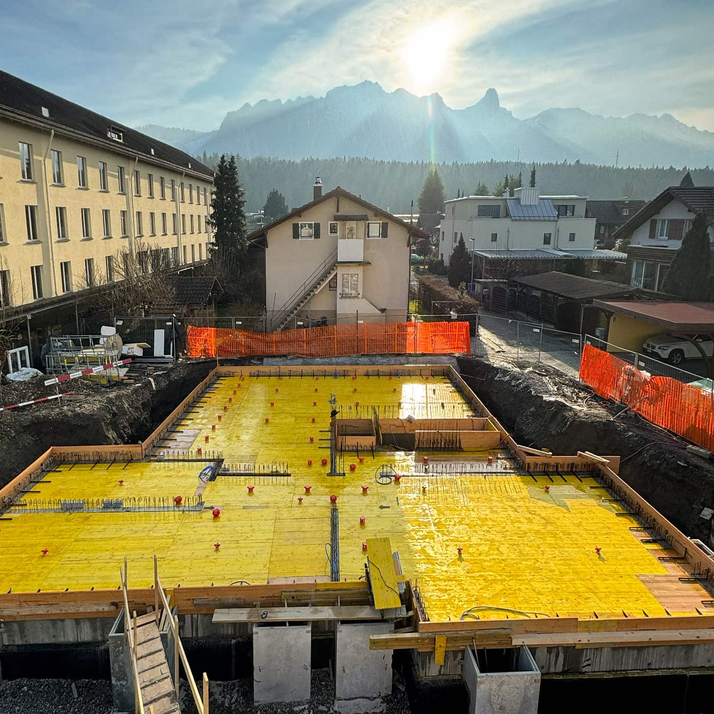 Bauunternehmen - Construction cranes and buildings